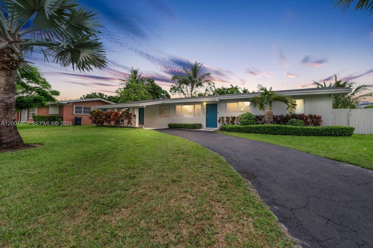 House for rent at 18641 Belview Dr #O, Miami, FL 33157