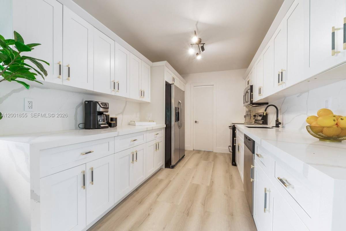 House for rent at 18641 Belview Dr #O, Miami, FL 33157