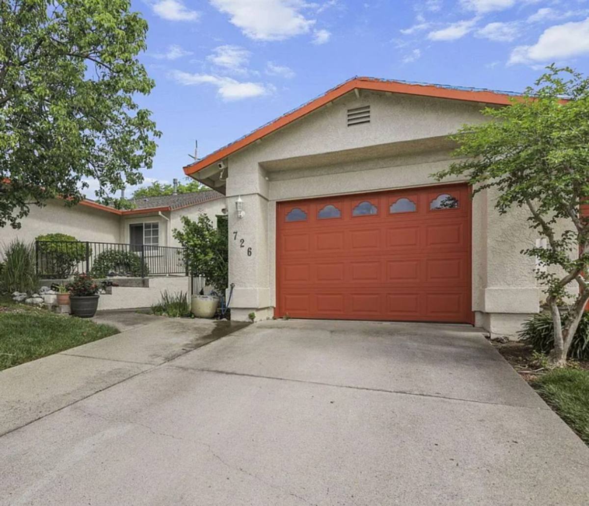 Condo for rent at 726 Stonebriar Trail, Redding, CA 96003