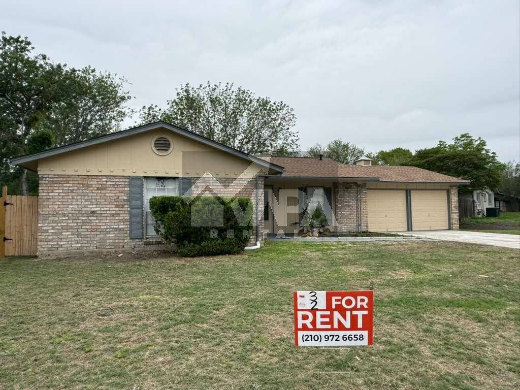 House for rent at 5419 Lake Grove Dr, San Antonio, TX 78244