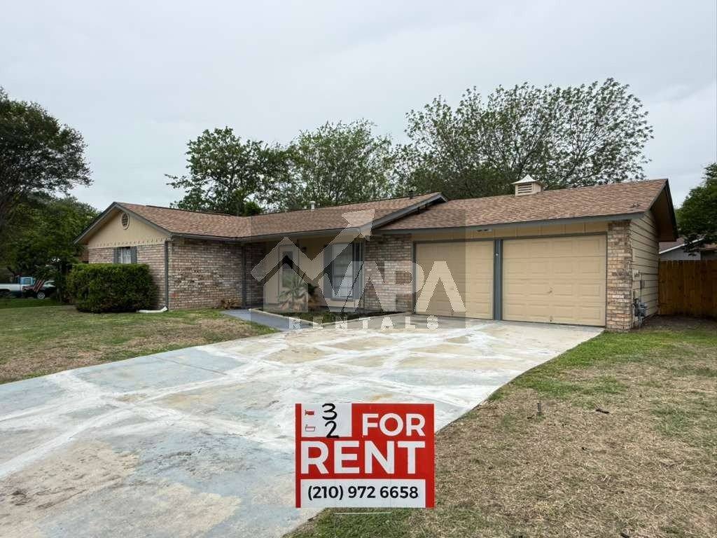 House for rent at 5419 Lake Grove Dr, San Antonio, TX 78244