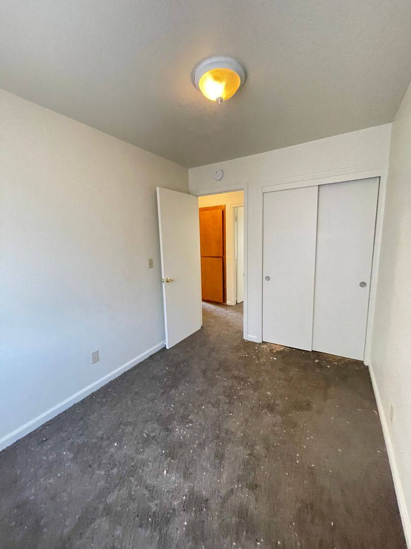 Apartment for rent at 814 Almond St, Yuba City, CA 95991