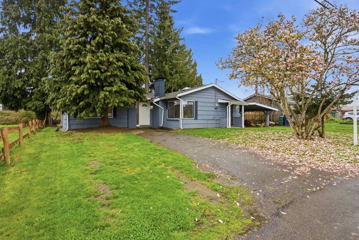 House for rent at 11851 SE 170th Place, Renton, WA 98058