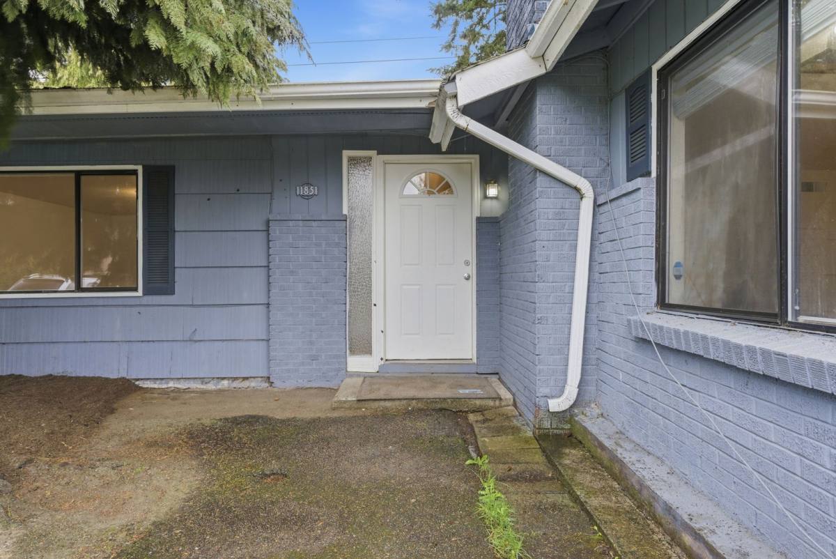 House for rent at 11851 SE 170th Place, Renton, WA 98058
