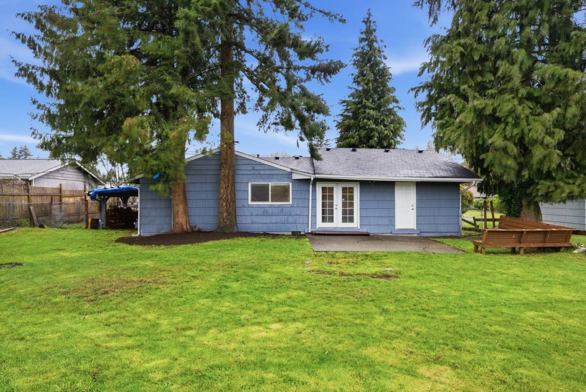 House for rent at 11851 SE 170th Place, Renton, WA 98058