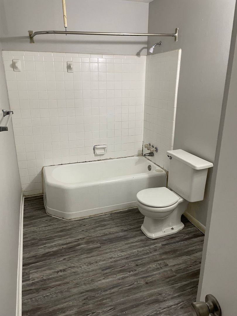Apartment for rent at 607 College St #SW, Jacksonville, AL 36265