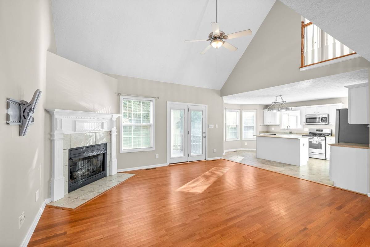 House for rent at 3487 Hickory Glen Dr, Clarksville, TN 37040