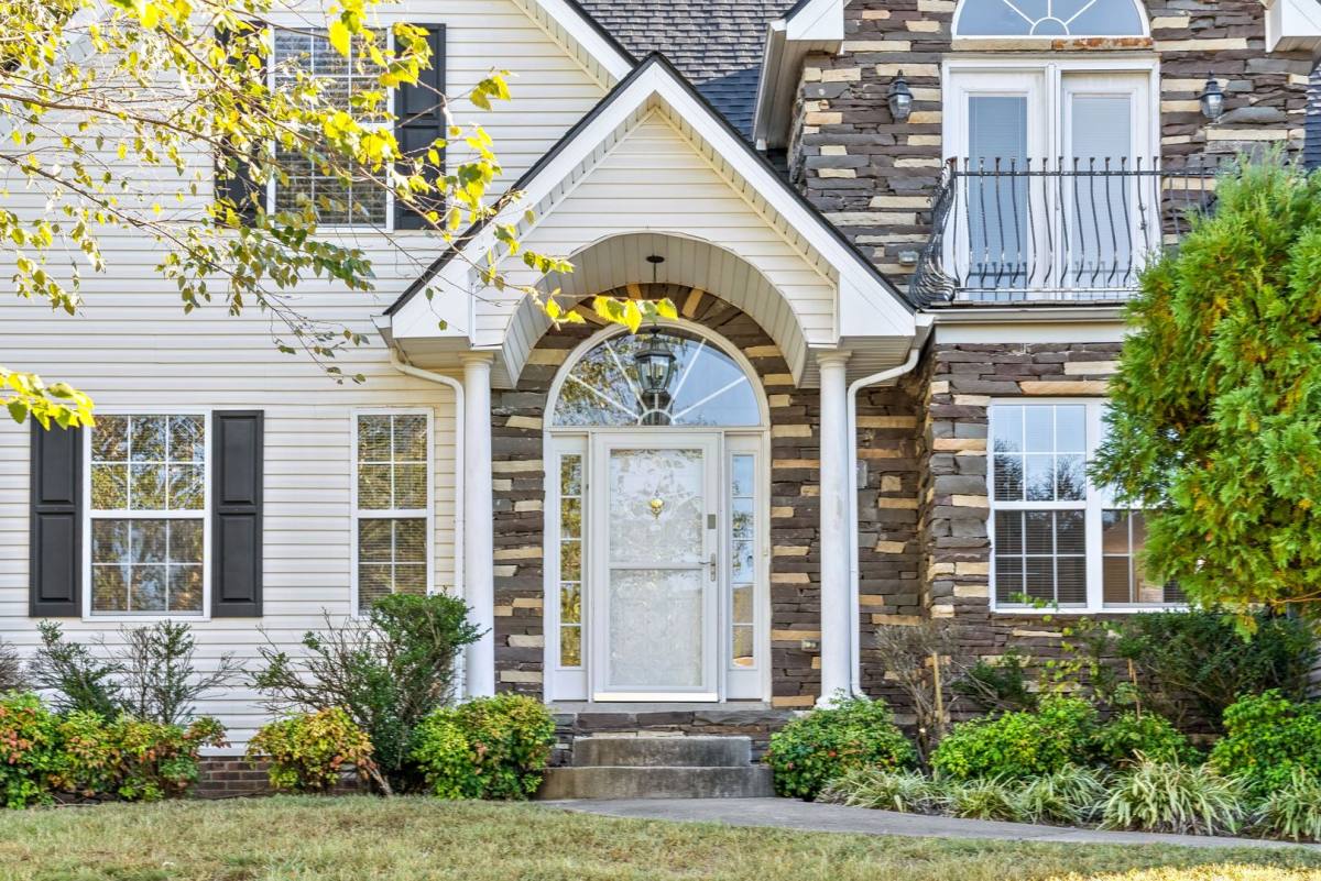 House for rent at 3487 Hickory Glen Dr, Clarksville, TN 37040