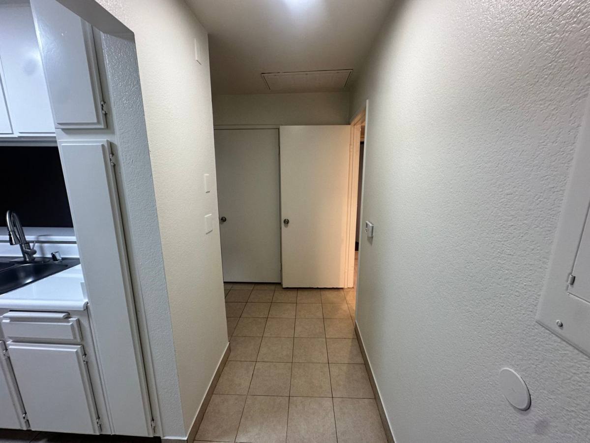 Apartment for rent at 7040 Haskell Ave, Van Nuys, CA 91406