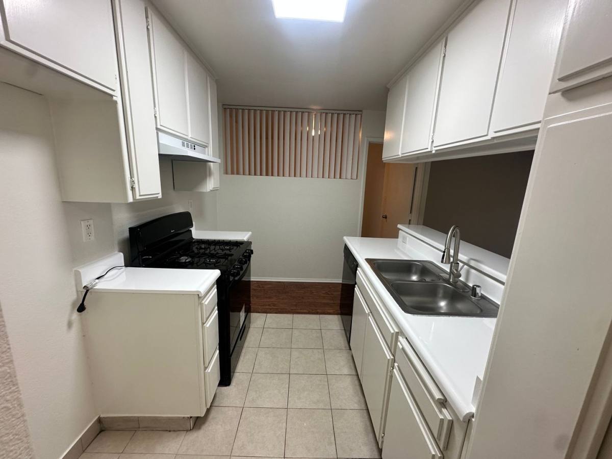 Apartment for rent at 7040 Haskell Ave, Van Nuys, CA 91406
