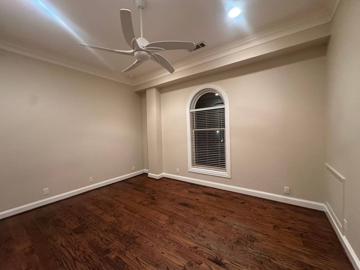 Apartment for rent at 11351 Hilltop Rd, Argyle, TX 76226