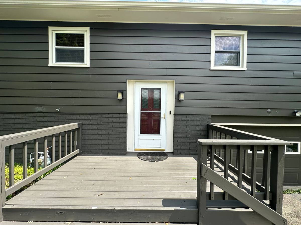House for rent at 2830 Waubesa Ave, Madison, WI 53711