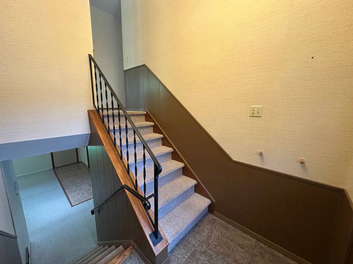 House for rent at 2830 Waubesa Ave, Madison, WI 53711