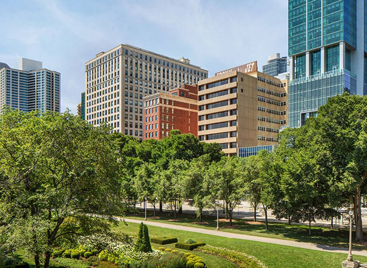 Apartment for rent at 820 S Michigan Ave, Chicago, IL 60605