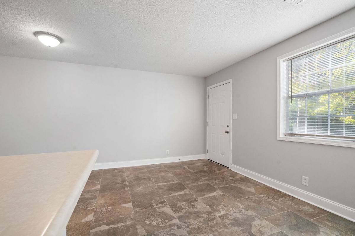 Apartment for rent at 331 Randell Dr, Clarksville, TN 37042
