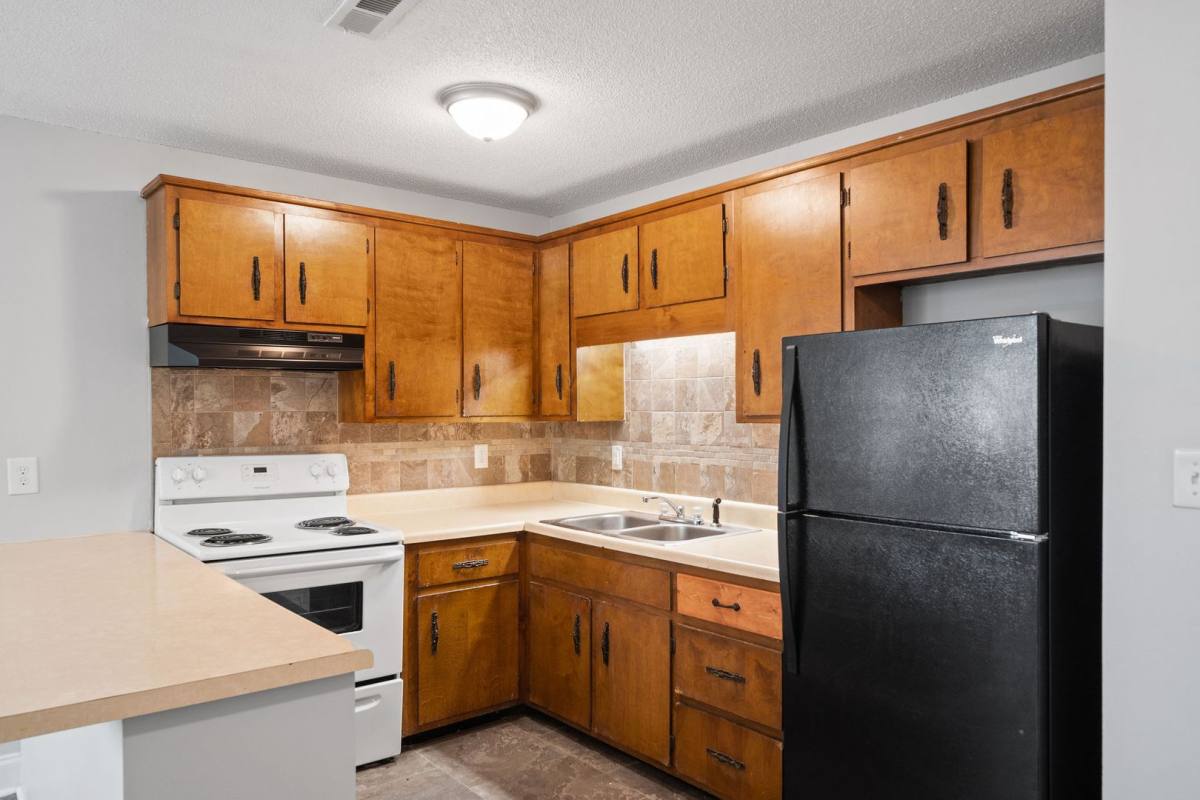 Apartment for rent at 331 Randell Dr, Clarksville, TN 37042