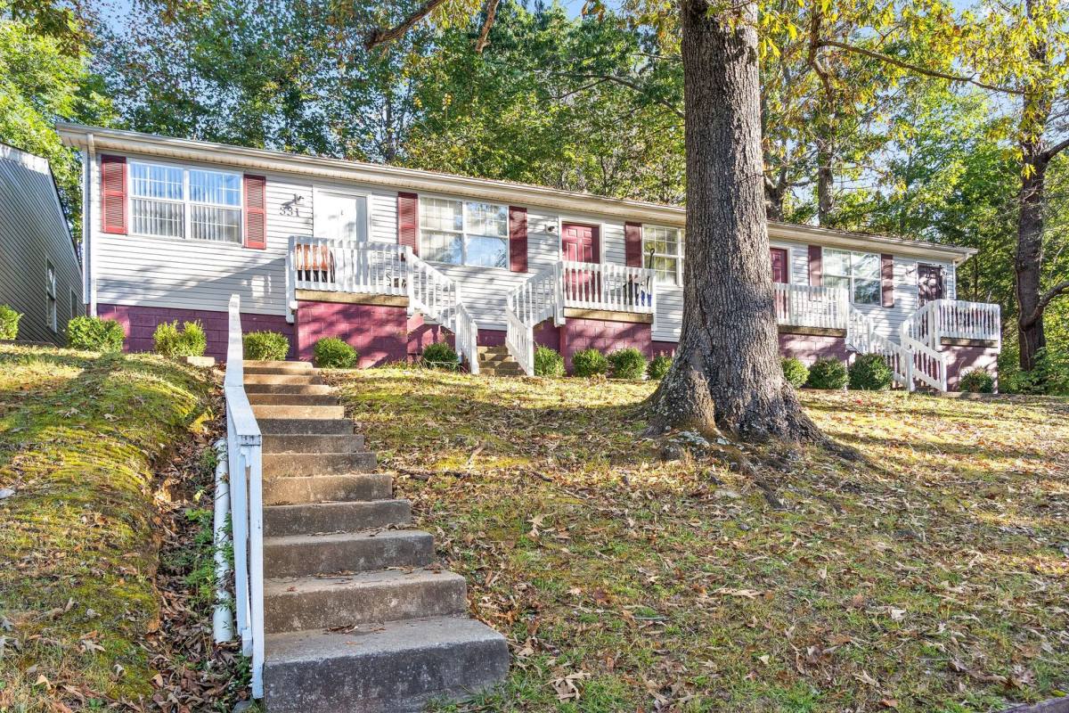 Apartment for rent at 331 Randell Dr, Clarksville, TN 37042