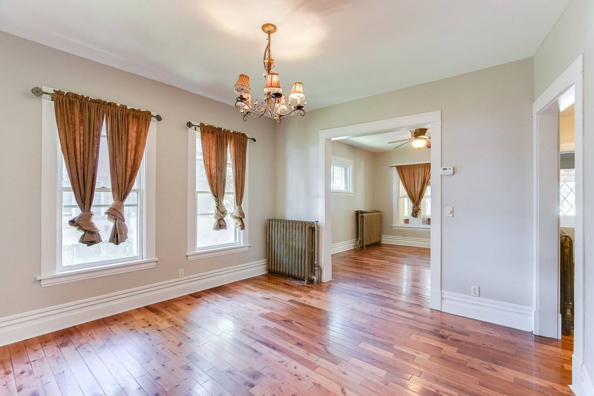 Apartment for rent at 1638-1640 Iglehart Ave, Saint Paul, MN 55104