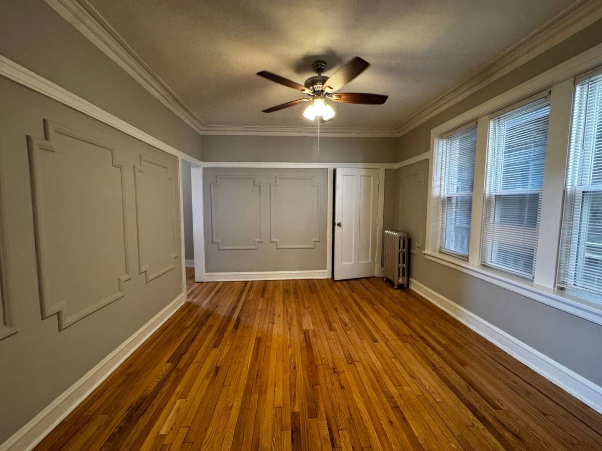 Apartment for rent at 6422-24 N Greenview Ave, Chicago, IL 60626