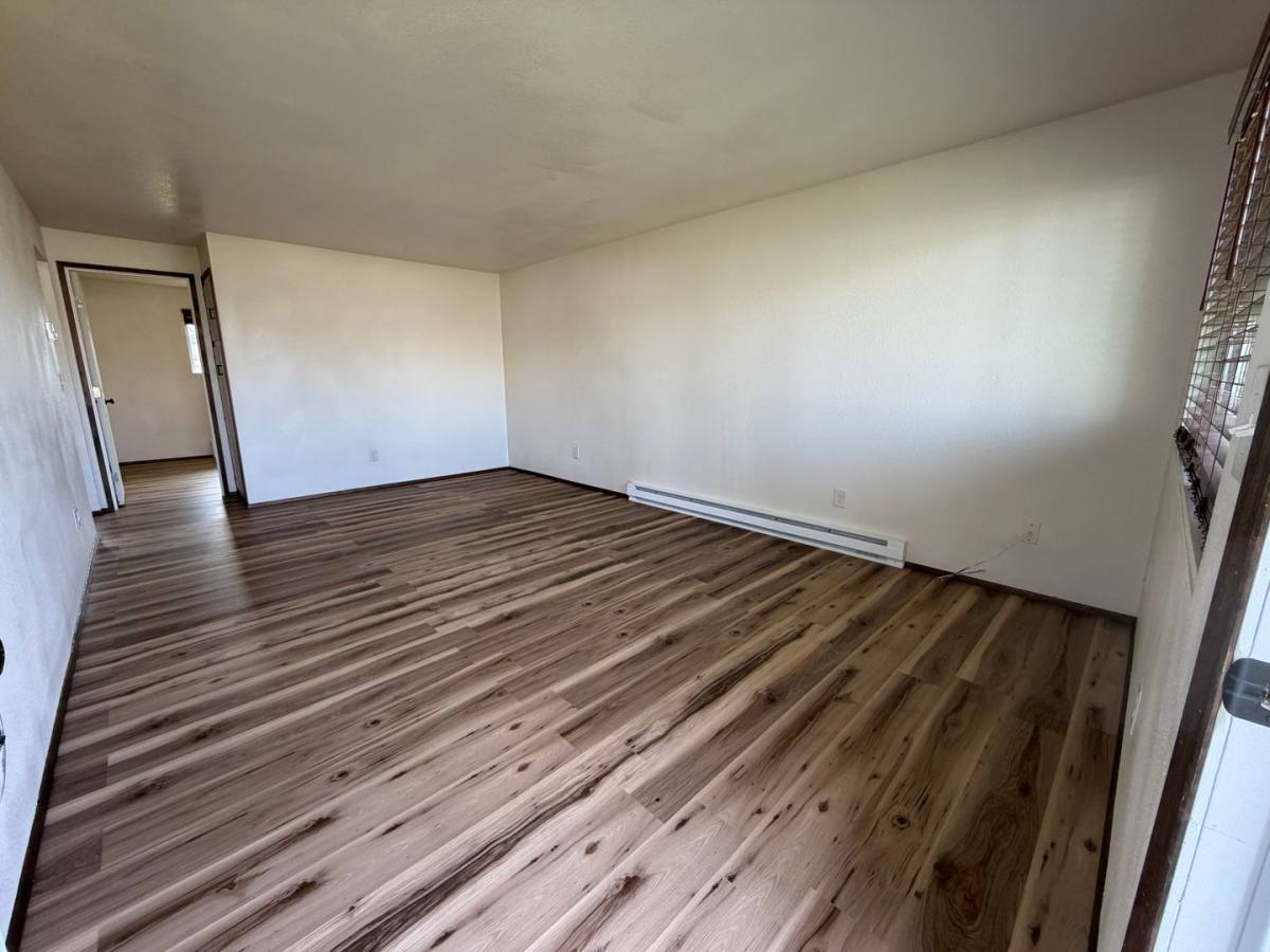 Apartment for rent at 200-204 SE 14th Ave, Albany, OR 97322