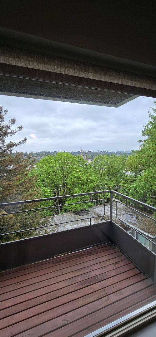 Apartment for rent at 4714 - 22nd Ave NE, Seattle, WA 98105
