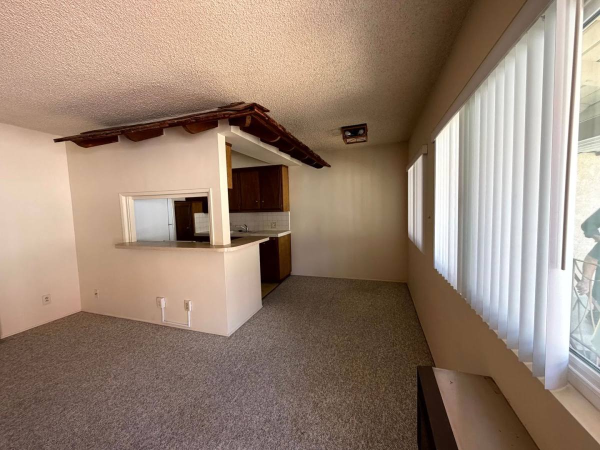 Apartment for rent at 307 N Curtis Ave, Alhambra, CA 91801