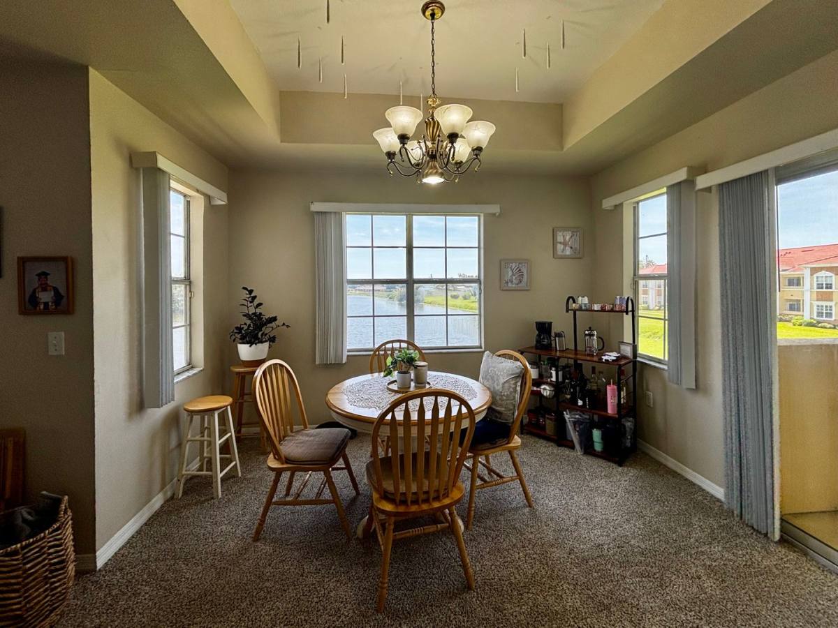 Condo for rent at 1020 Villagio Circle, Sarasota, FL 34237