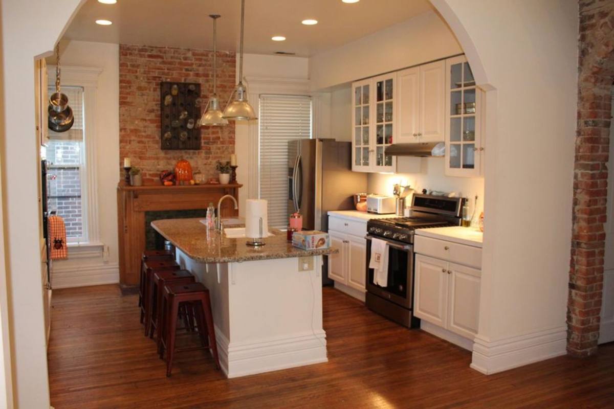 Apartment for rent at 147-149 W Hubbard, Columbus, OH 43215