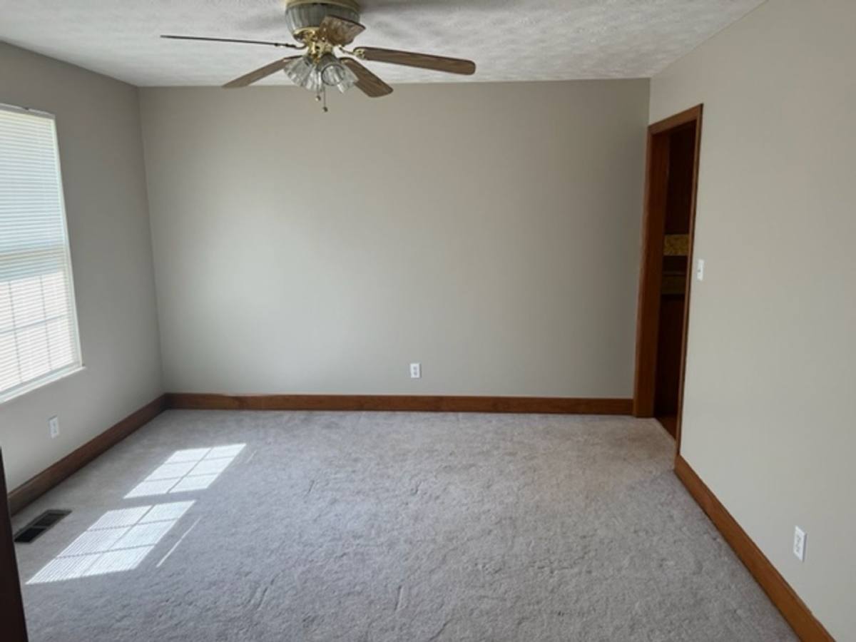 House for rent at 1201 Heartland Dr, Maryville, TN 37801