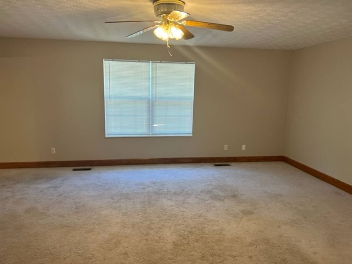 House for rent at 1201 Heartland Dr, Maryville, TN 37801