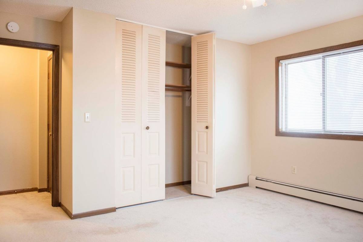 Apartment for rent at 140 3rd St W, Waconia, MN 55387