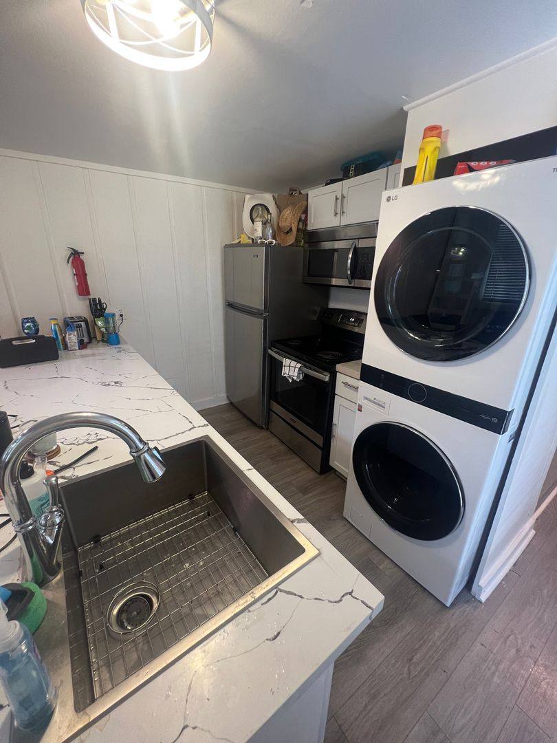 Townhouse for rent at 1136 - 1138 Adams St Left, New Orleans, LA 70118