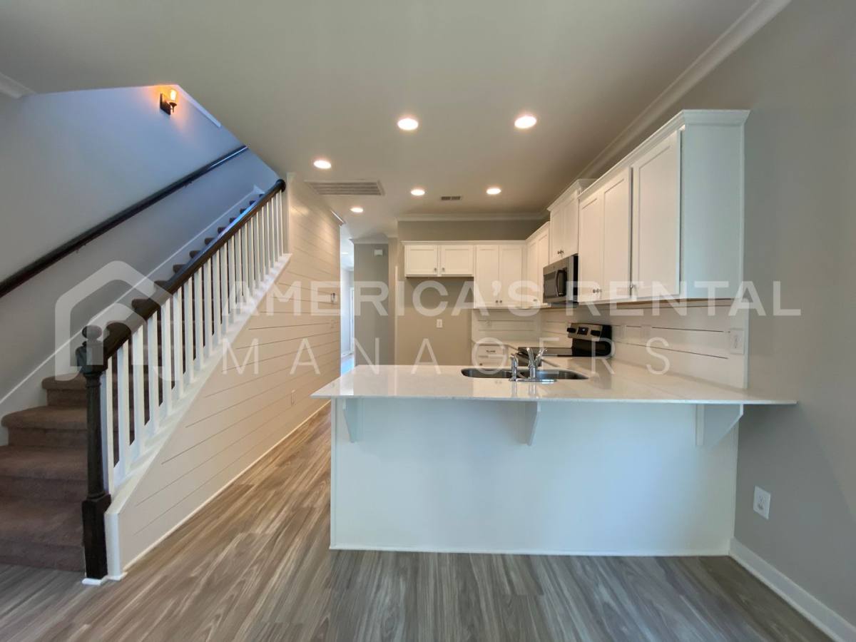 House for rent at 188 Creek Run Way, Calera, AL 35040