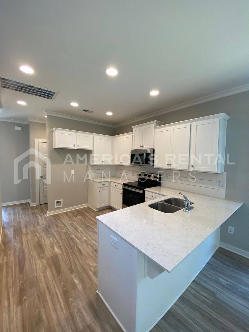 House for rent at 188 Creek Run Way, Calera, AL 35040