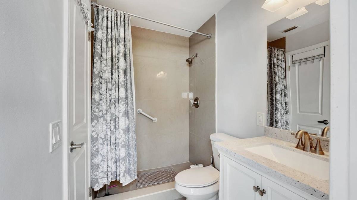 House for rent at 2941 Angler Dr, Delray Beach, FL 33445