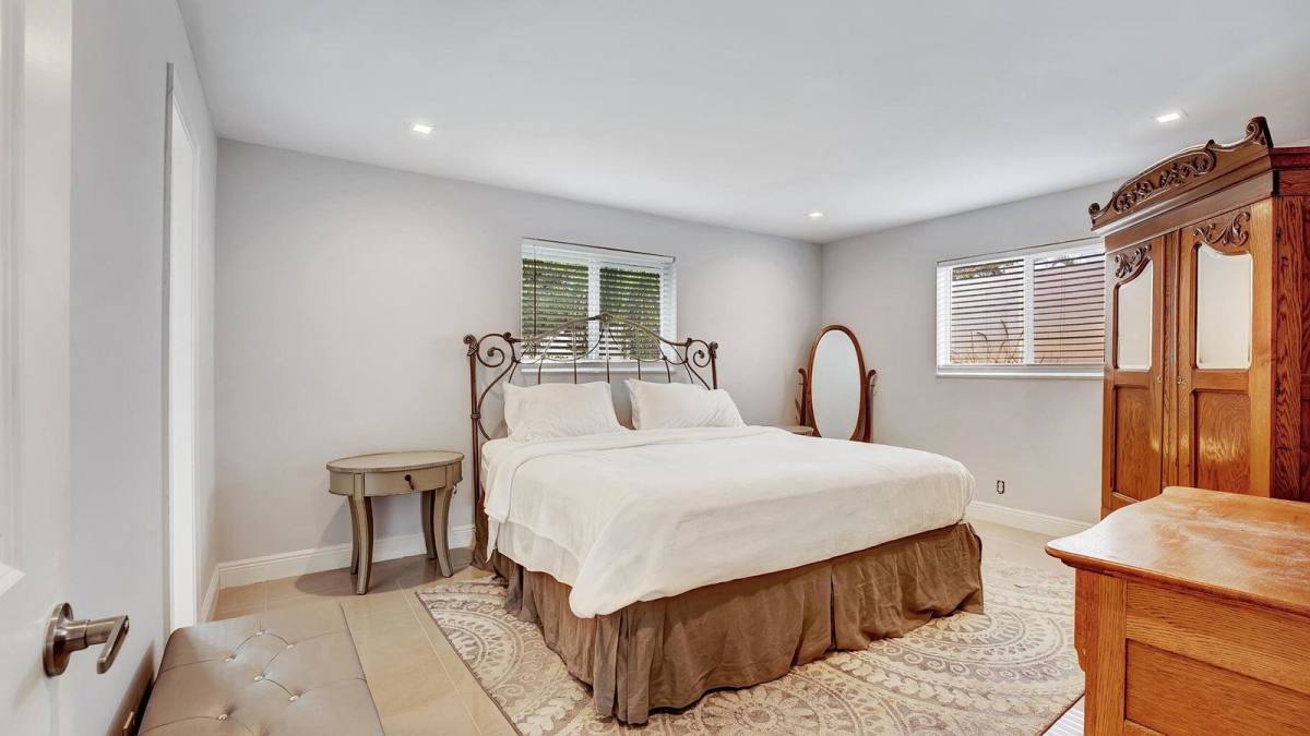 House for rent at 2941 Angler Dr, Delray Beach, FL 33445