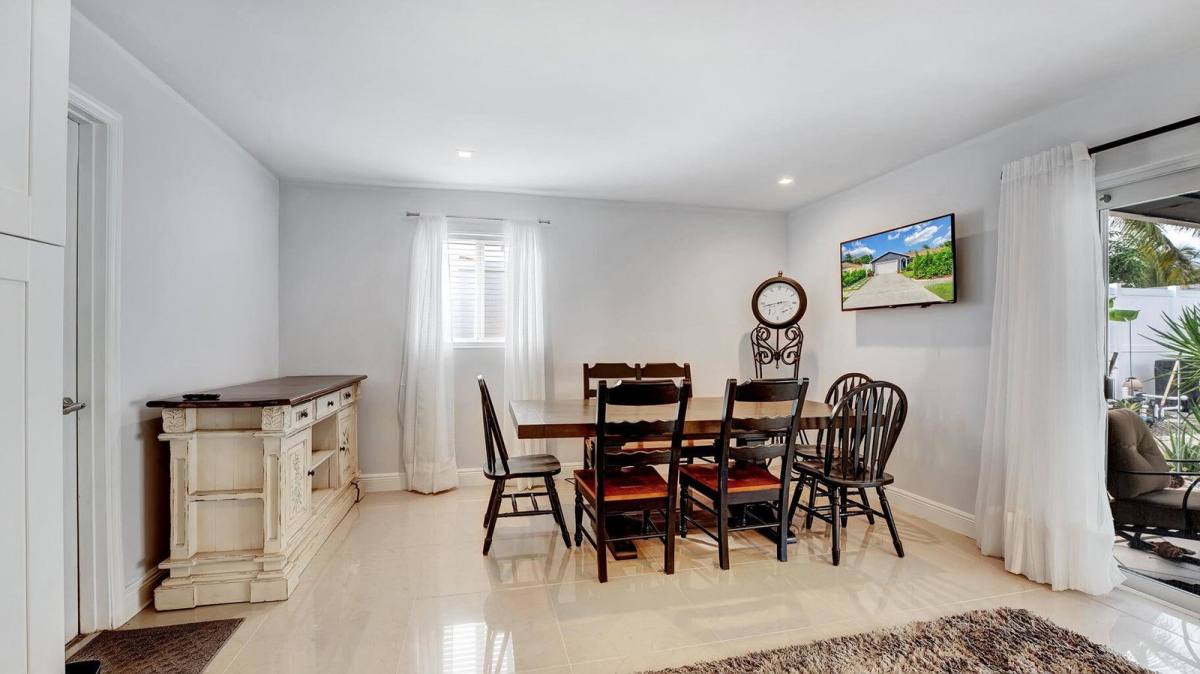 House for rent at 2941 Angler Dr, Delray Beach, FL 33445