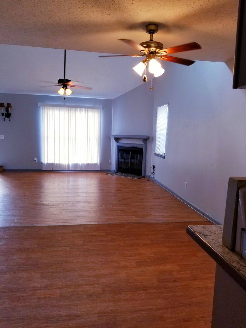 Townhouse for rent at 3415 W 19th St, Panama City, FL 32405