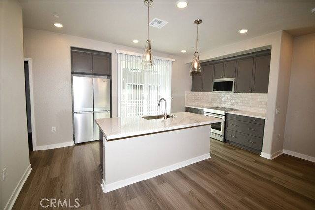 Townhouse for rent at 1487 Skyline Lane, San Pedro, CA 90732