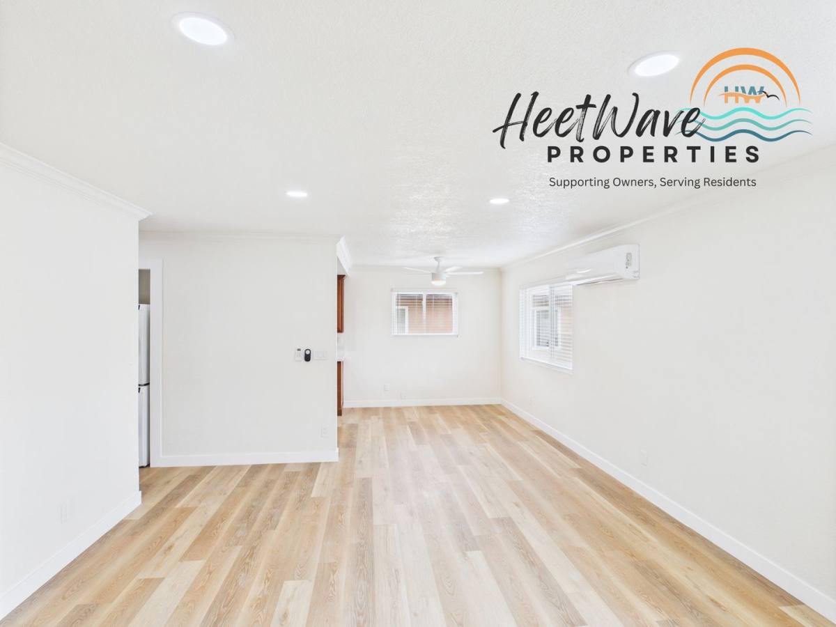 Apartment for rent at 957 E Washington St, El Cajon, CA 92020