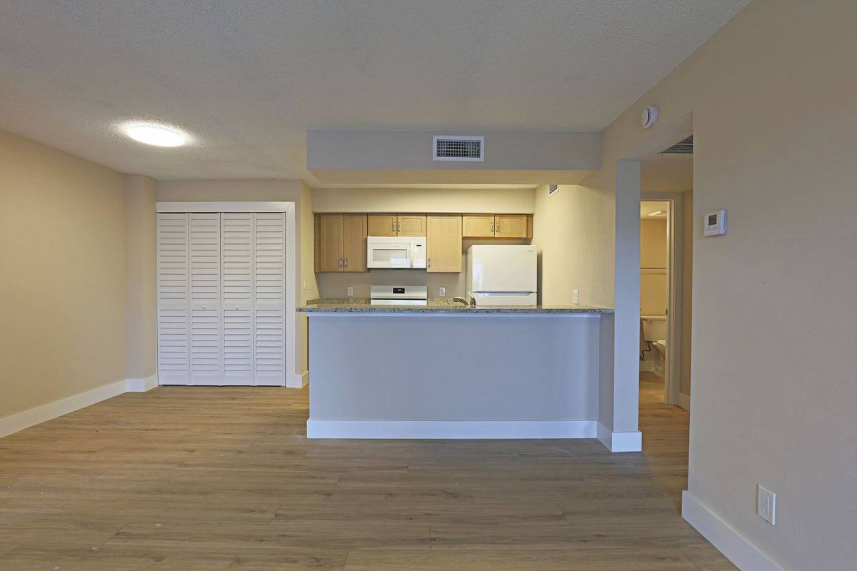 Apartment for rent at 5319 Summerlin Rd, Fort Myers, FL 33919