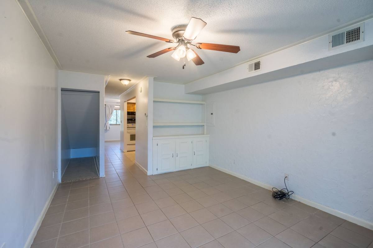 Apartment for rent at 115 Beechnut, Johnson City, TN 37601