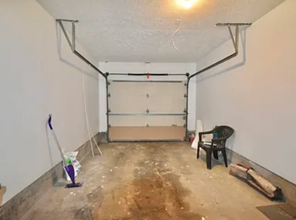 Apartment for rent at 1938 E Bay Pointe Dr, Bloomington, IN 47401