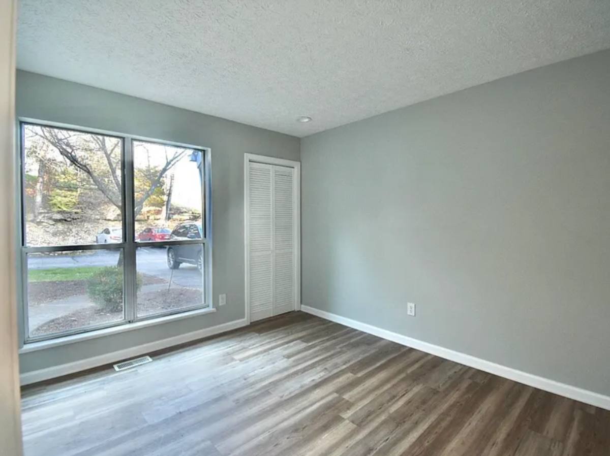 Apartment for rent at 1938 E Bay Pointe Dr, Bloomington, IN 47401