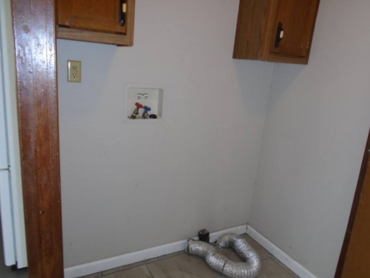 House for rent at 70 Ginger Court, Saint Pauls, NC 28384
