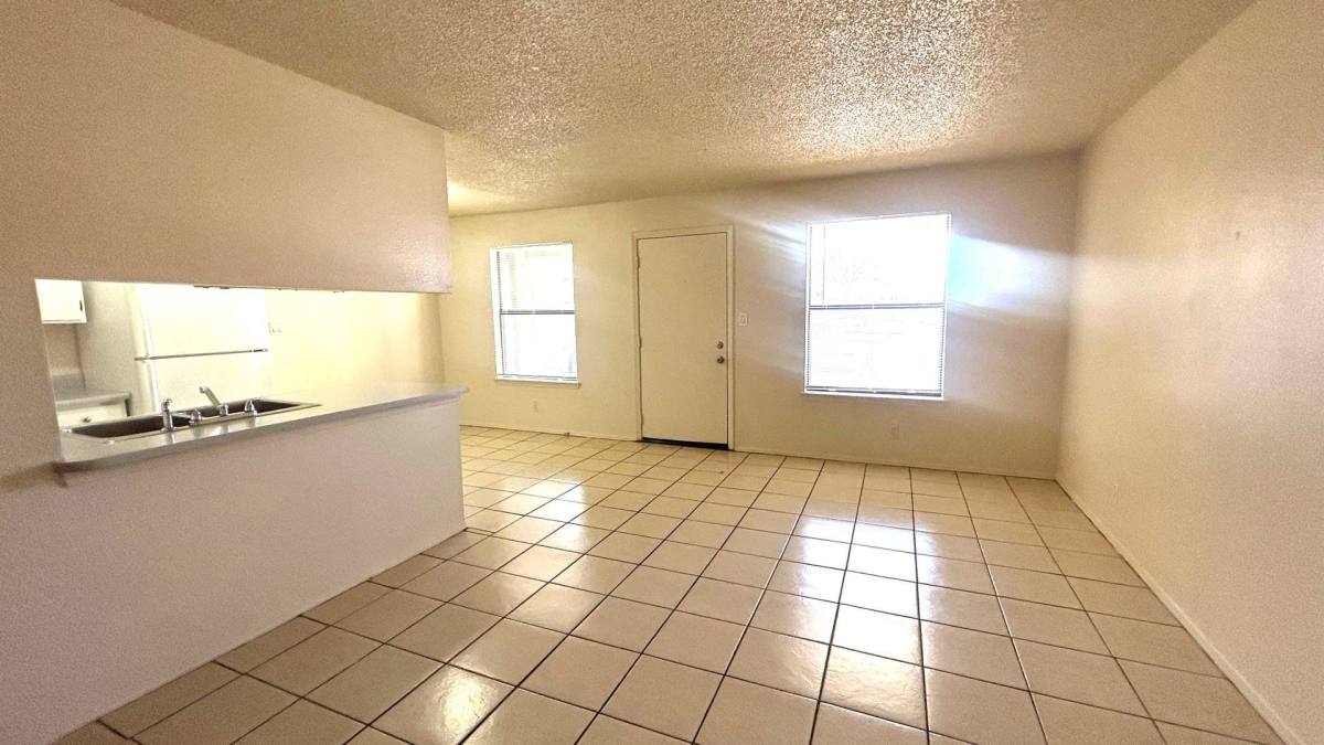 Apartment for rent at 5621 Acoma Rd SE, Albuquerque, NM 87108