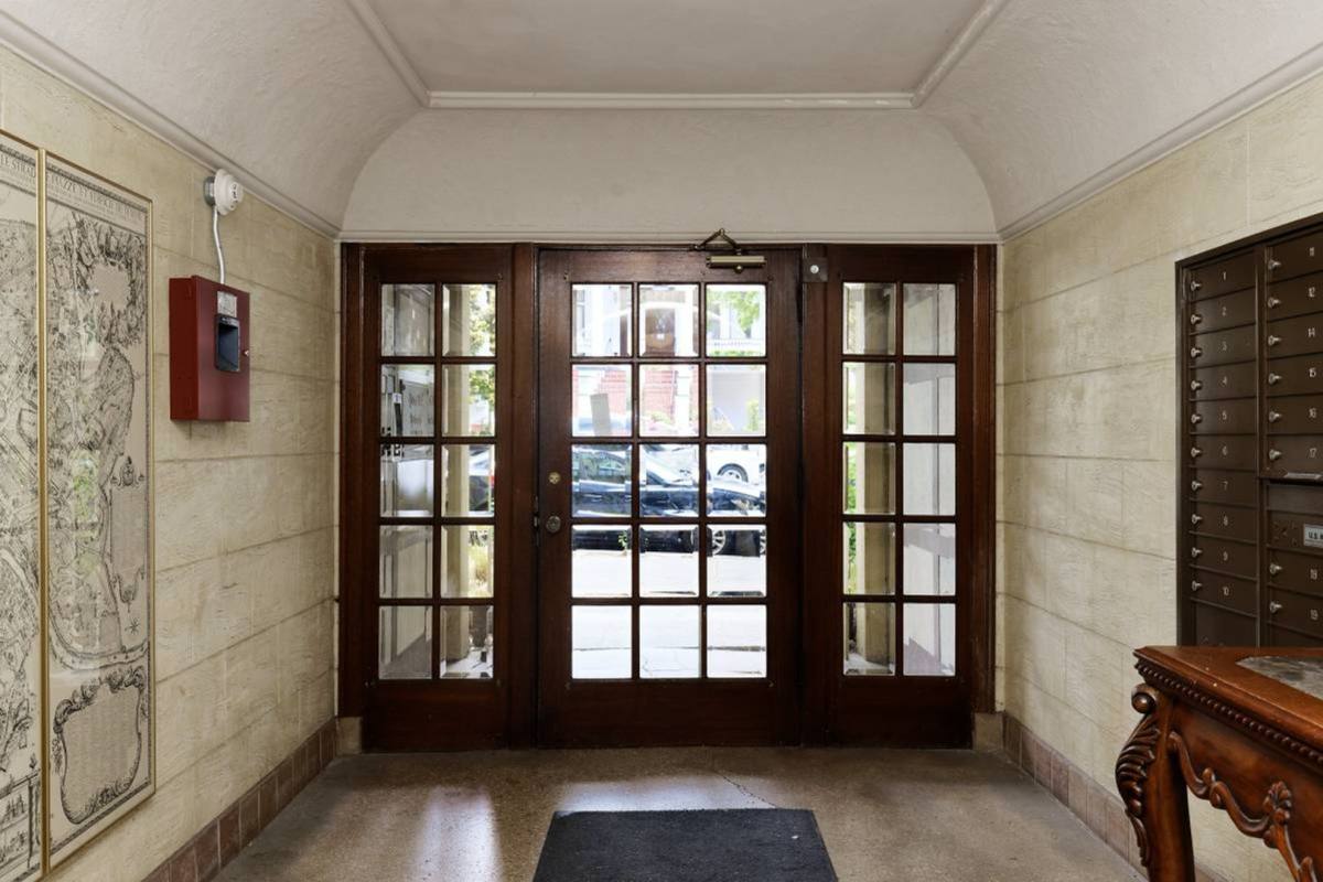Apartment for rent at 1332 Shattuck Ave, Berkeley, CA 94709