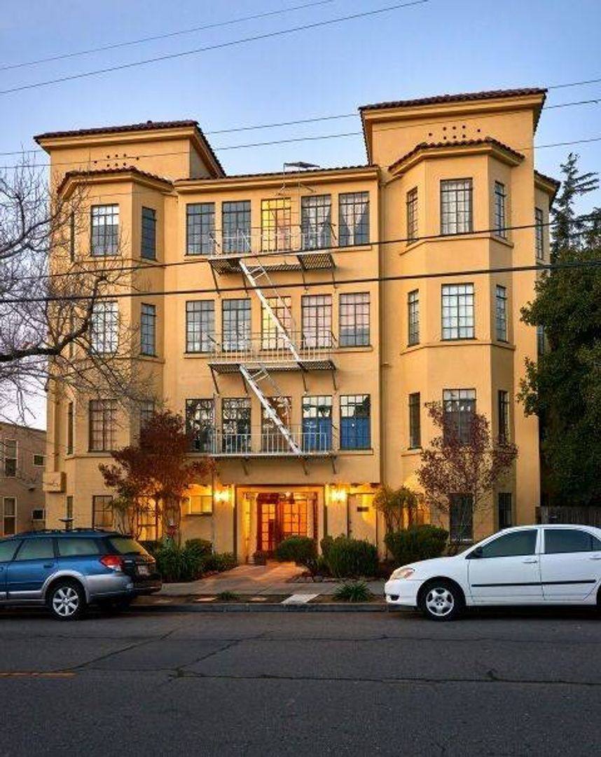 Apartment for rent at 1332 Shattuck Ave, Berkeley, CA 94709