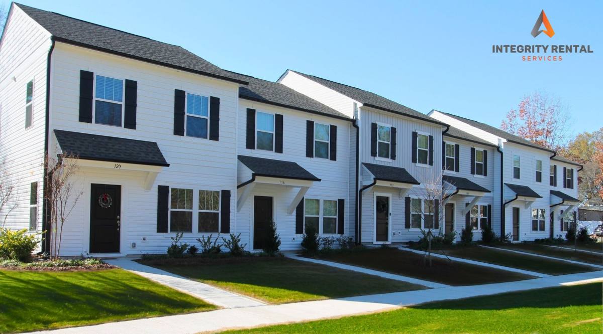 Townhouse for rent at 120 S Dorsett St, Oakboro, NC 28129