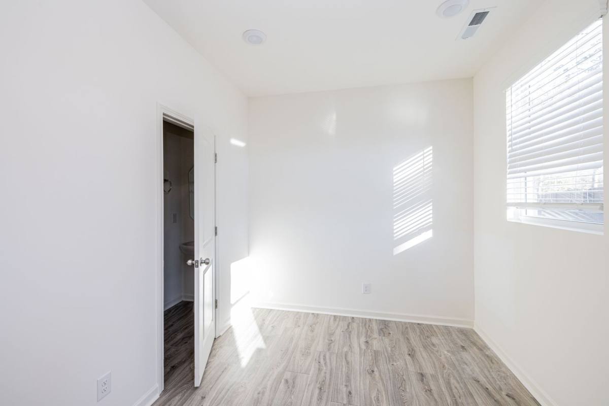 Townhouse for rent at 120 S Dorsett St, Oakboro, NC 28129